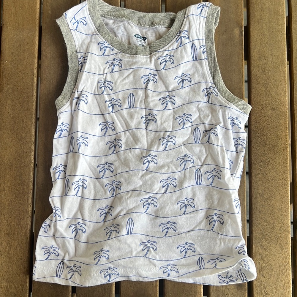 Palm Tree 🌴 Tank